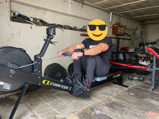 Гребний тренажер